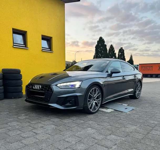 Ladeluftkühler Tuning – Niedrigere Ansaugtemperaturen, konstantere Leistung und bessere Standfestigkeit – besonders wichtig bei getunten Fahrzeugen.